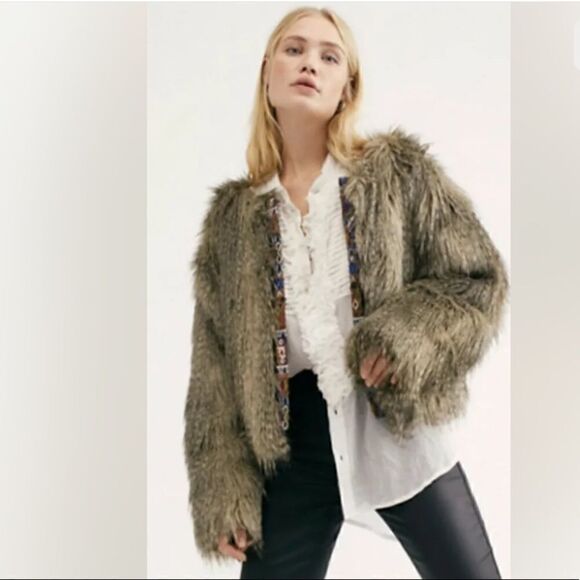 Free people unwritten Faux Fur Jacket Size XS - Picture 3 of 10